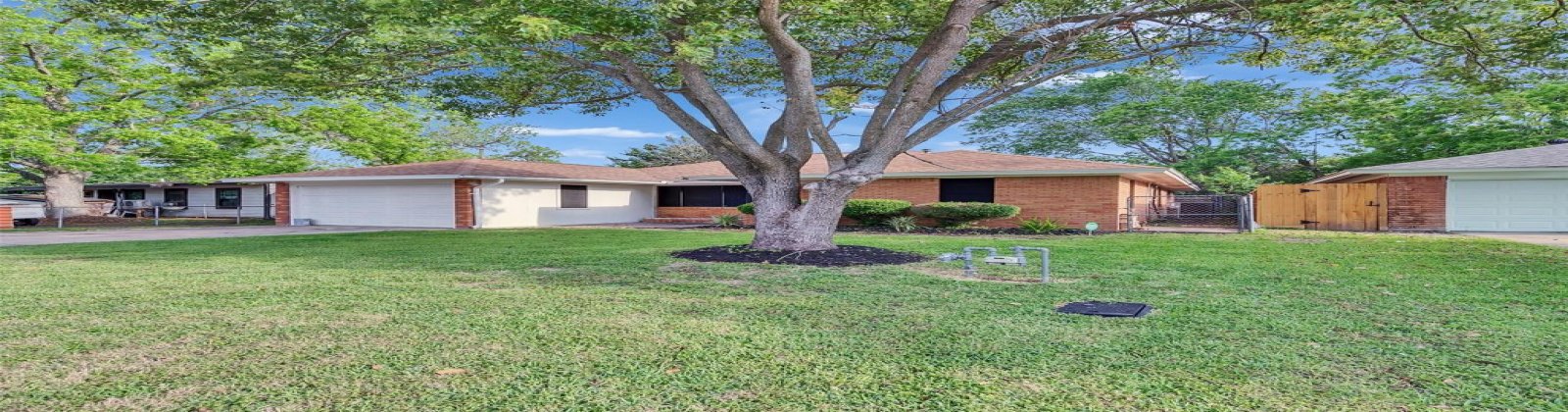 6026 6026 Diamond Ct Emerald Terrace, Texas City, Texas 77591, 4 Bedrooms Bedrooms, 0 ,2 BathroomsBathrooms,Villa,For Rent,6026 Diamond Ct, Texas City, TX 77591,6026 Diamond Ct,0,1011 6026 6026 Diamond Ct Emerald Terrace, Texas City, Texas 77591, 4 Bedrooms Bedrooms, 0 ,2 BathroomsBathrooms,Villa,For Rent,6026 Diamond Ct, Texas City, TX 77591,6026 Diamond Ct,0,1011