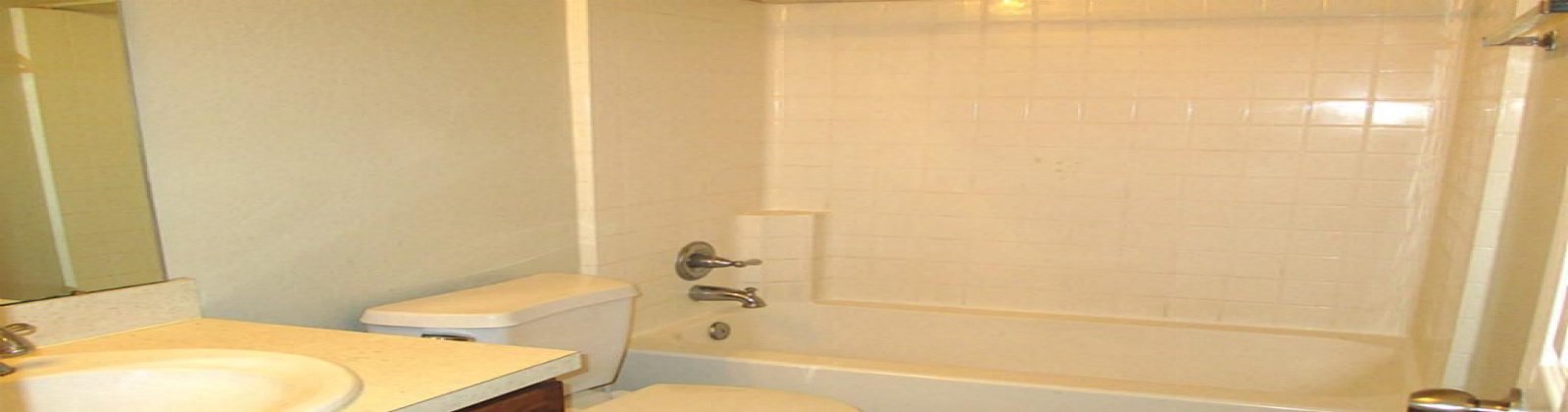 7905 7905 Diamond Oak Dr Amburn Oaks Sec 2 2006 Abst, Texas City, Texas 77591, 4 Bedrooms Bedrooms, 0 ,2 BathroomsBathrooms,Apartment,For Rent,7905 Diamond Oak Dr, Texas City, TX 77591,7905 Diamond Oak Dr,1,1012