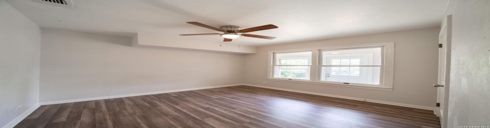 2148 2148 Texas Ave UNIVERSITY PARK, San Antonio, Texas 78228, 3 Bedrooms Bedrooms, 0 ,1 BathroomBathrooms,Villa,For Sale,2148 Texas Ave,0,1002 2148 2148 Texas Ave UNIVERSITY PARK, San Antonio, Texas 78228, 3 Bedrooms Bedrooms, 0 ,1 BathroomBathrooms,Villa,For Sale,2148 Texas Ave,0,1002