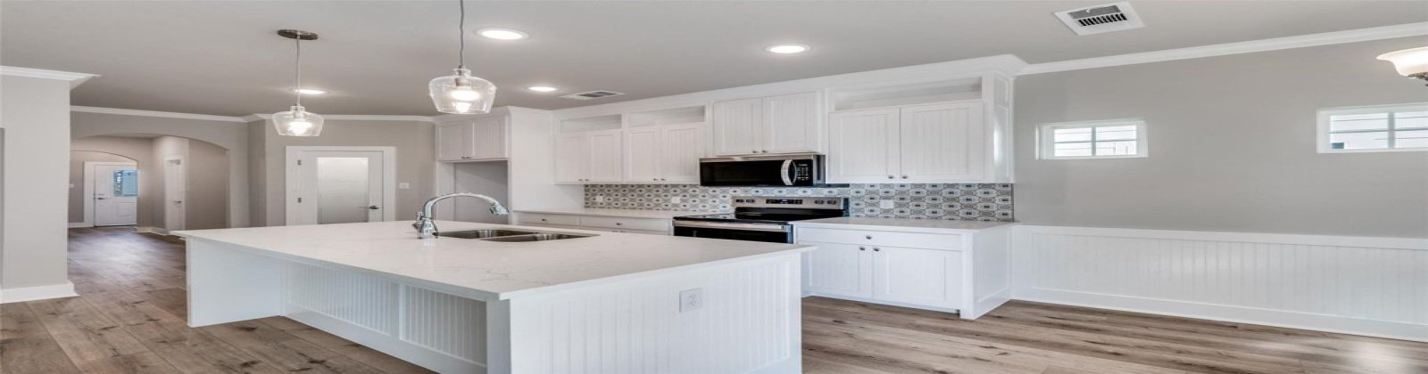 106 106 Market St TTMJ TWO ADDITION, Denton County, Texas 75065, 3 Bedrooms Bedrooms, 0 ,2 BathroomsBathrooms,Apartment,For Sale,106 Market St, Lake Dallas, TX 75065,106 Market St,0,1004