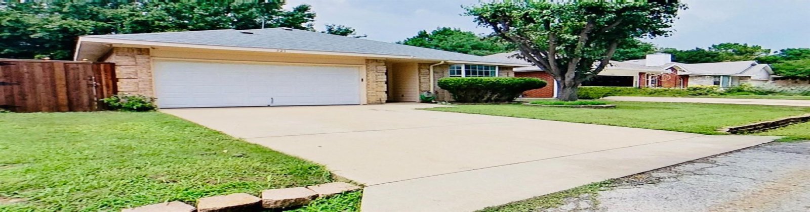 321 321 Boliver Ave Garza Beach Estates, Lake Dallas, Texas 75065, 3 Bedrooms Bedrooms, 0 ,2 BathroomsBathrooms,Villa,For Sale,321 Boliver Ave, Lake Dallas, TX 75065,321 Boliver Ave,0,1006 321 321 Boliver Ave Garza Beach Estates, Lake Dallas, Texas 75065, 3 Bedrooms Bedrooms, 0 ,2 BathroomsBathrooms,Villa,For Sale,321 Boliver Ave, Lake Dallas, TX 75065,321 Boliver Ave,0,1006