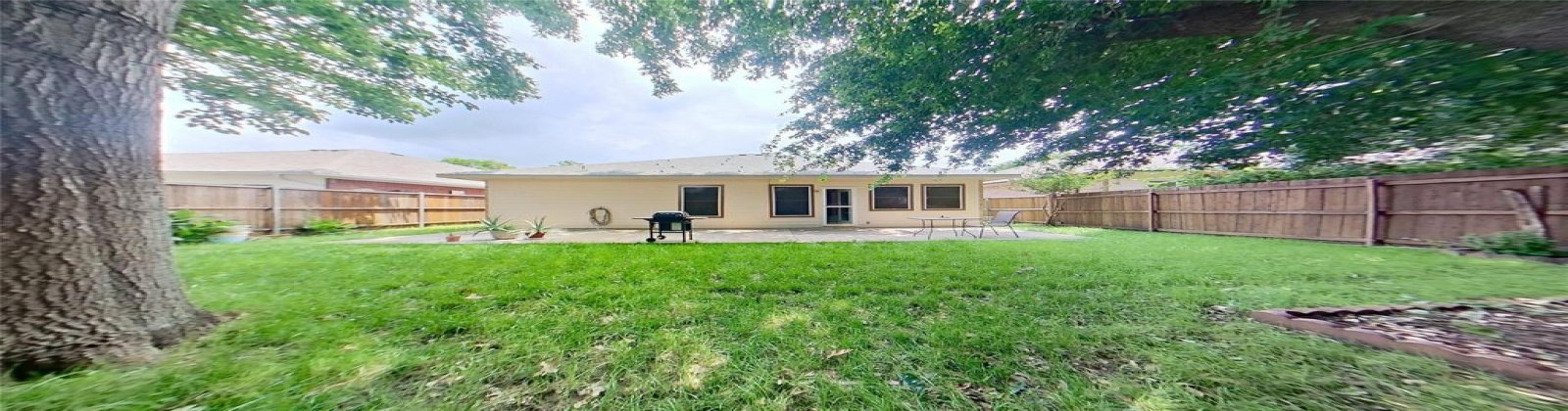 321 321 Boliver Ave Garza Beach Estates, Lake Dallas, Texas 75065, 3 Bedrooms Bedrooms, 0 ,2 BathroomsBathrooms,Villa,For Sale,321 Boliver Ave, Lake Dallas, TX 75065,321 Boliver Ave,0,1006 321 321 Boliver Ave Garza Beach Estates, Lake Dallas, Texas 75065, 3 Bedrooms Bedrooms, 0 ,2 BathroomsBathrooms,Villa,For Sale,321 Boliver Ave, Lake Dallas, TX 75065,321 Boliver Ave,0,1006