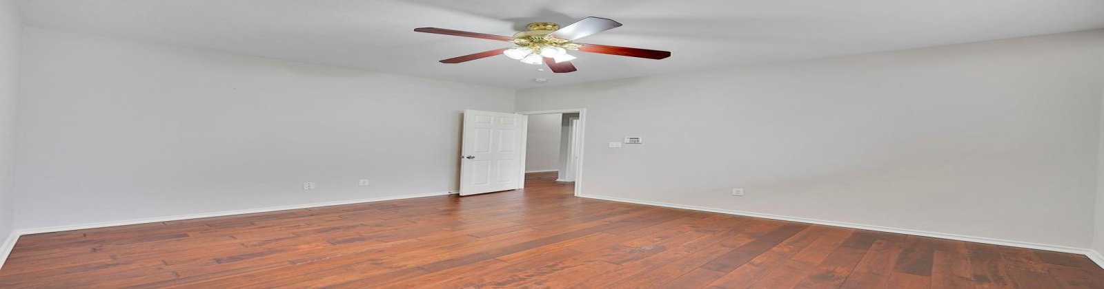 313 313 Texas Dr Garza Beach Estates, Lake Dallas, Texas 75065, 3 Bedrooms Bedrooms, 0 ,2 BathroomsBathrooms,Villa,For Sale,313 Texas Dr, Lake Dallas, TX 75065,313 Texas Dr,1,1007